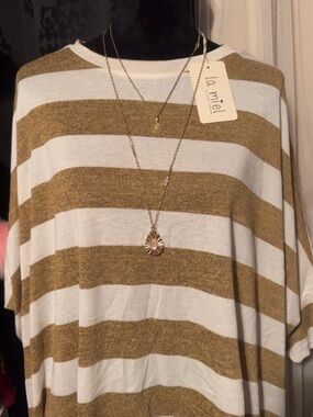 LA MIEL White and Gold Striped Knit Top